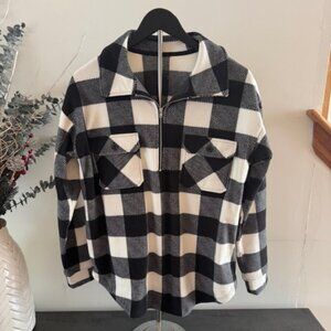 Cuddl Duds Flannel Fleece 1/2 Zip Mock Neck Pullover- Small (New-Never Worn)